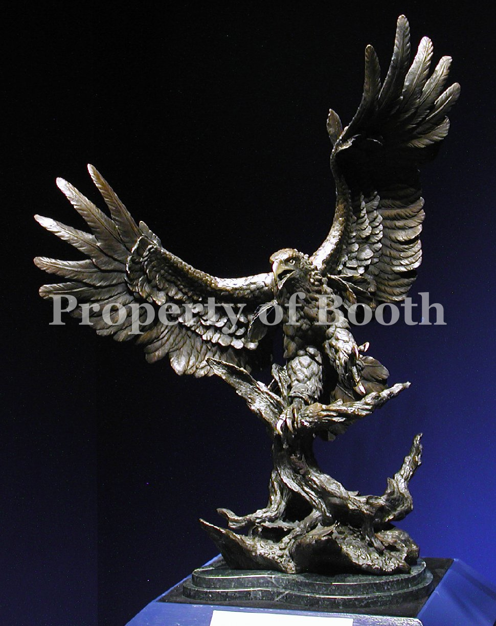 © Edward Marshall Boehm, American Bald Eagle, n.d., bronze, 42 x 35 x 20″, Gift of Carolyn & James Millar
