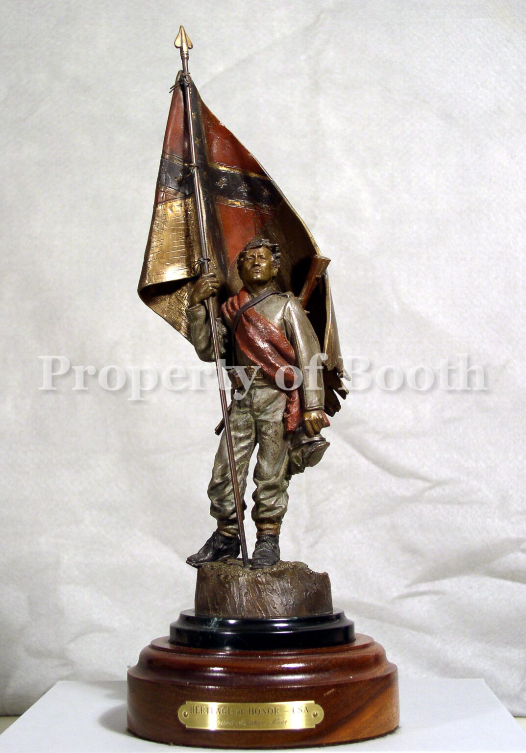 © James Nathan Muir, Heritage of Honor II?, 1987, bronze, 15.5 x 6.25 x 6.252″, Gift of Carolyn & James Millar
