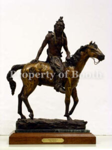© Mari Bolen, Arapaho, 2002, bronze, 18 x 14 x 5″, Gift of Gilbert and Enid Eiseman