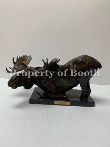 © T.D. Kelsey, Swamp Donkey, 1989, bronze, 8 x 15.5 x 8″, Gift of Donald and Marilyn Keough Foundation