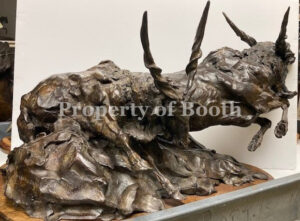 © T.D. Kelsey, Savanna Lords, 2004, bronze, 15.5 x 27.5 x 18″, Gift of Donald and Marilyn Keough Foundation