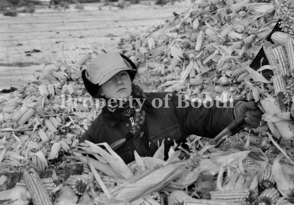 © Barbara Van Cleve, Shucking Corn Is Necessary Work [Katy Whitlock, Wyoming], 2001, Pigment Print, 13.5" x 20", PH2018.007.017, Museum Purchase