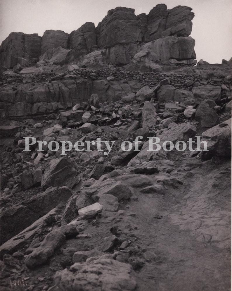 ©Adam Clark Vroman, "Pueblo of Tewa" (The Trail), 1899, Platinum print, 8.25" x 6.5", PH2020.006.006, Museum Purchase
