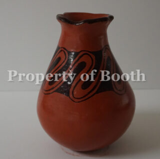 Piipaash (Maricopa) redware pottery, Mabel Sunn, n.d., 7.5 x 5.5 x 5.5", Gift of Harold and Judy Vick