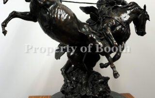 © Herb Mignery, Checkmate, 1985, bronze, 21.5 x 23 x 16", Gift of M. Leon Jensen and Family
